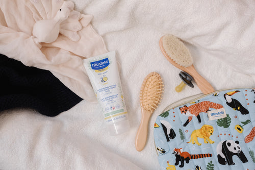 Cold Cream ve Organik Balmumu İçeren Kuru Ciltler için Besleyici Bebek Losyonu - Mustela Türkiye - 4