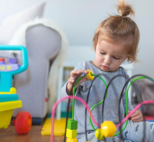 17 Aylık Bebek Gelişimi - Ay Ay Bebek Gelişimi - Mustela Türkiye - 1