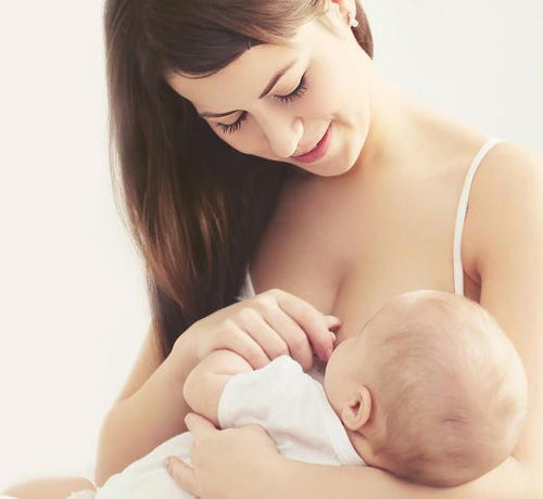 Anne Sütü Faydaları Nelerdir? Anne Sütü Nasıl Artar? - Mustela Türkiye - 1