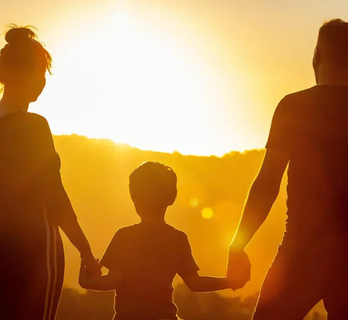 Aile İçi İletişimi Güçlendirmenin Yolları - Mustela Türkiye - 1