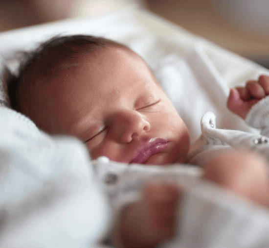 Yenidoğan Bebeklerde Uyku Düzeni