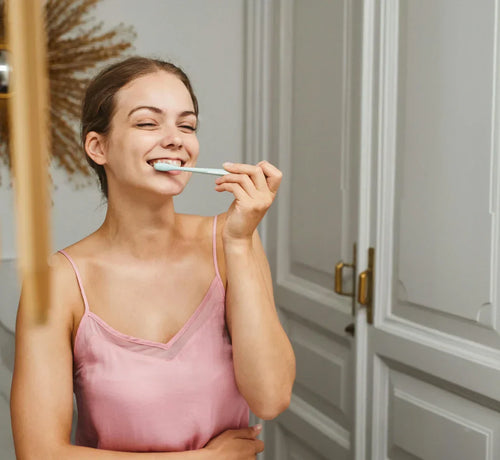 Hamilelikte Diş Sağlığı: Hamilelikte Diş Ağrısı Nasıl Geçer? - Mustela Türkiye - 1