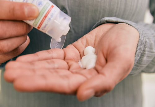 Çok Hassas Ciltler için Rahatlatıcı Nemlendirici Bebek Yüz Kremi - Mustela Türkiye - 4