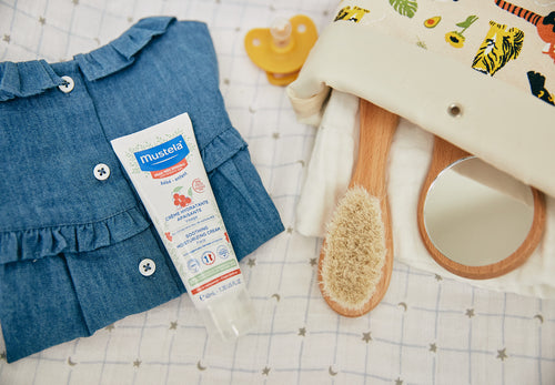 Çok Hassas Ciltler için Rahatlatıcı Nemlendirici Bebek Yüz Kremi - Mustela Türkiye - 2